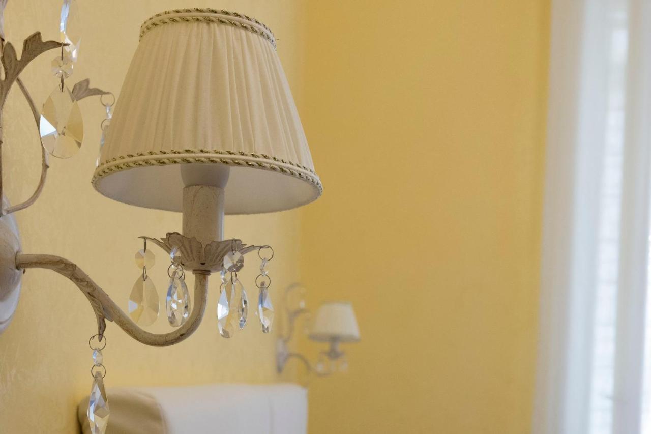 Bed and Breakfast La Breccia A Porta Pia Rom Exterior foto