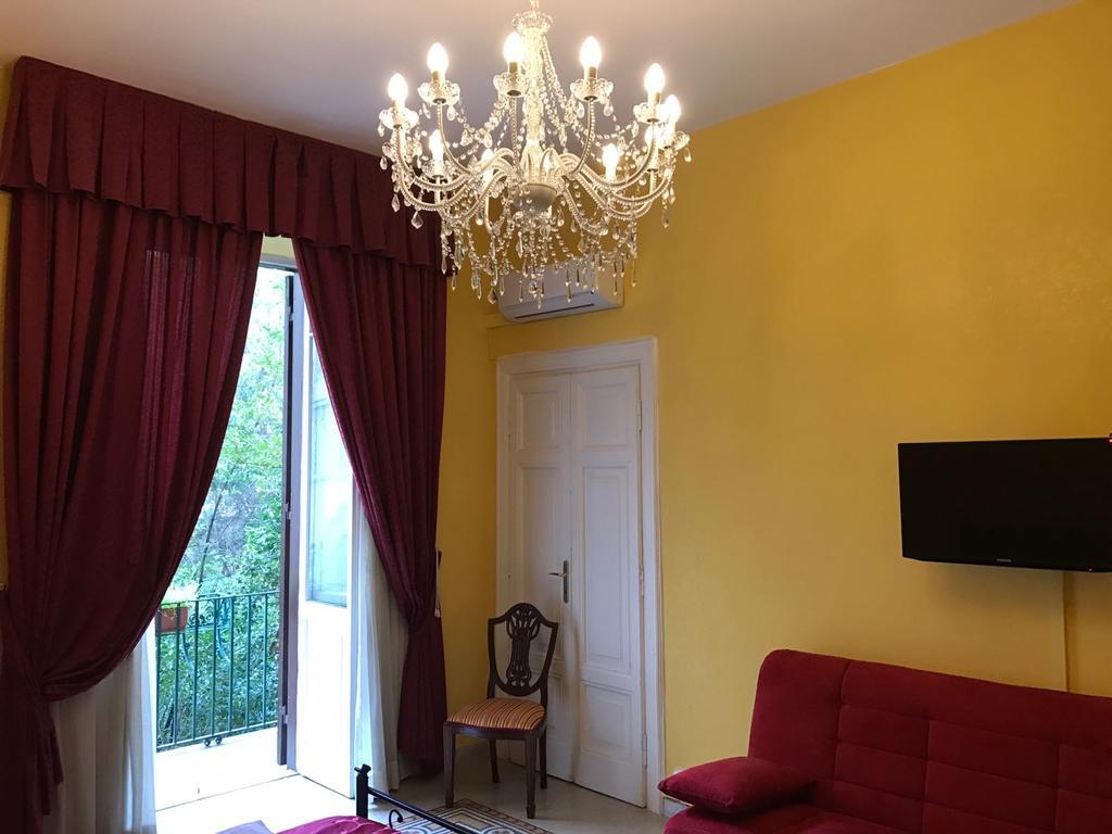 Bed and Breakfast La Breccia A Porta Pia Rom Exterior foto